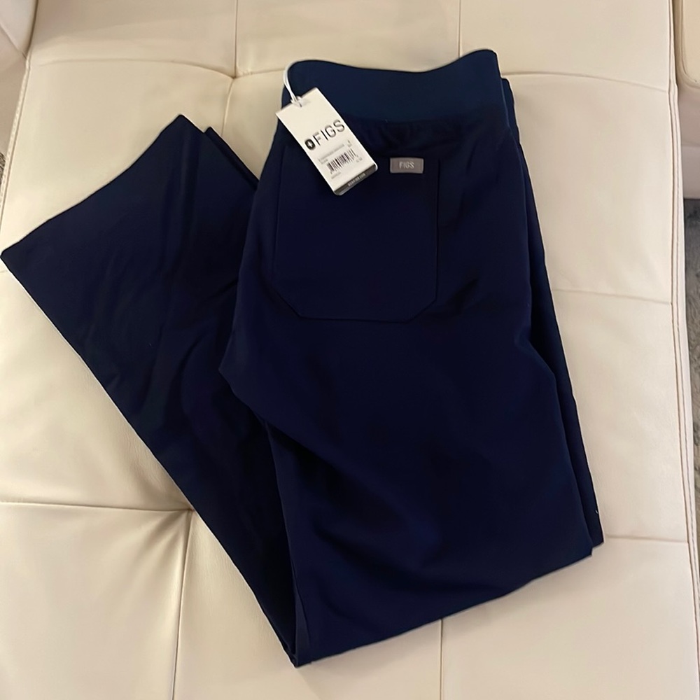 Navy figs Livingston size small petite
